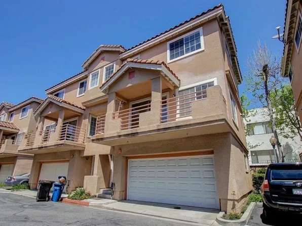 13949 Lemoli Ave, Hawthorne, CA 90250