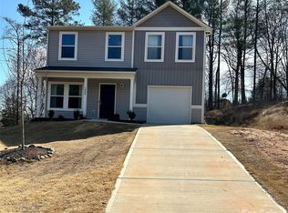 1966 Country Way, Hickory, NC 28601