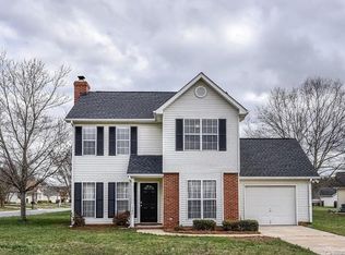 1002 Ridgefield Cir, Indian Trail, NC 28079