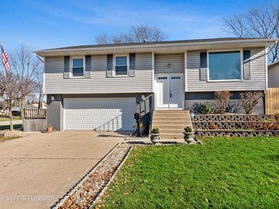 101 S Park Blvd, Streamwood, IL, 60107