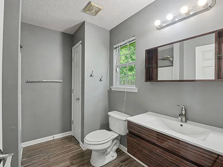 152 Dovetail Xing — Photo 19