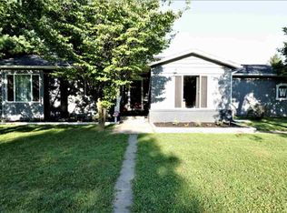 2 Woodruff Pl, Mulberry, IN 46058