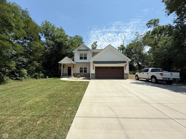 118 Victory Hl, Coatesville, IN 46121