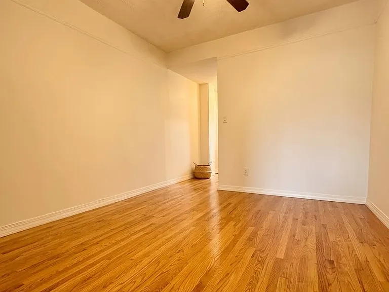 276 Smith St #3 — Photo 3