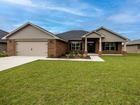 6281 Pineapple Dr, Milton, FL 32570