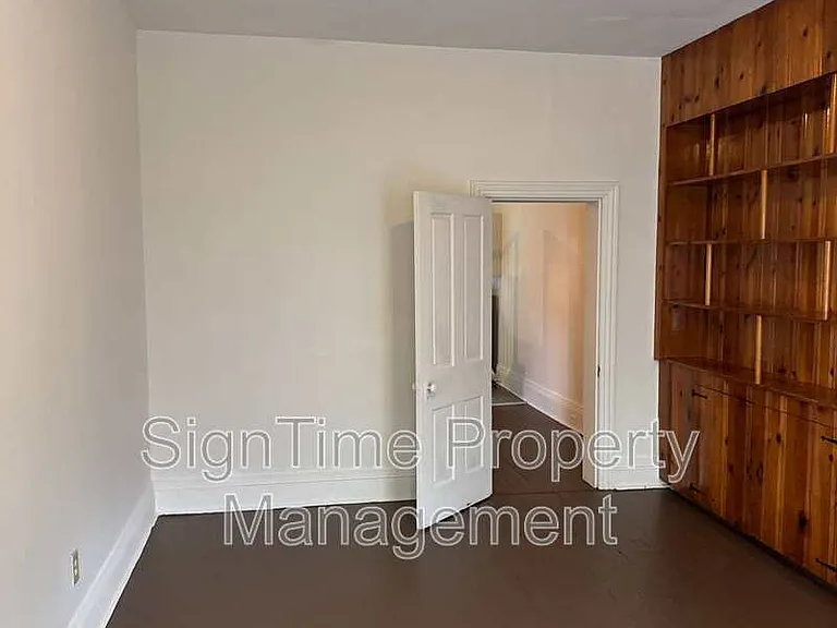 38 E Franklin St #4 — Photo 10