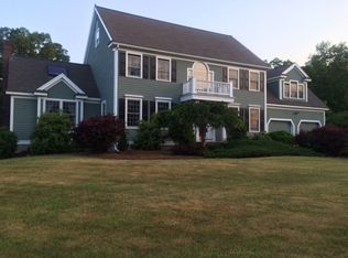 8 Blakes Hill Rd, Westford, MA 01886