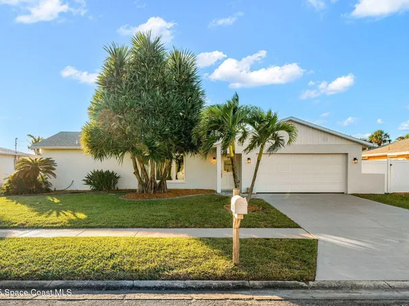 560 Coconut St, Satellite Beach, FL 32937