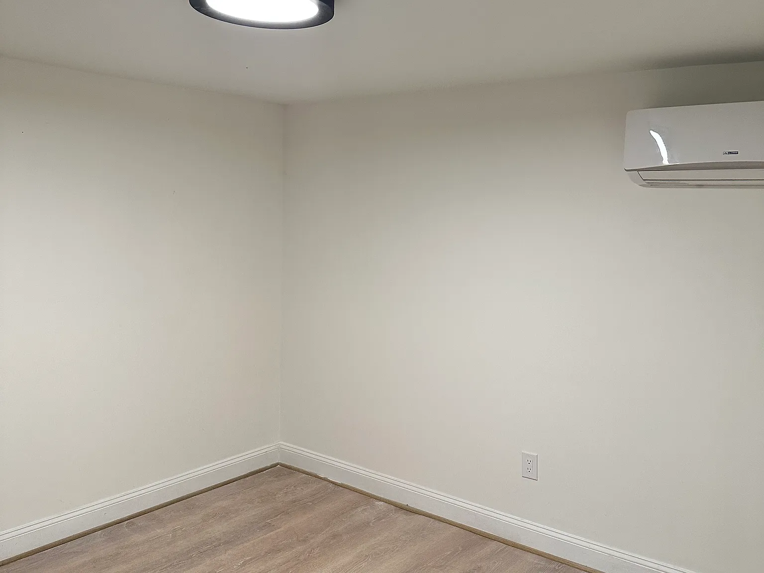 1 bed, 700 sqft, $1,650 — Photo 4