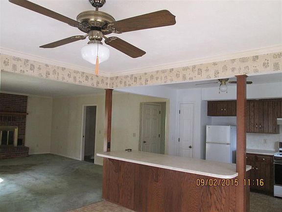 4th image of 11430 Birchtree Dr