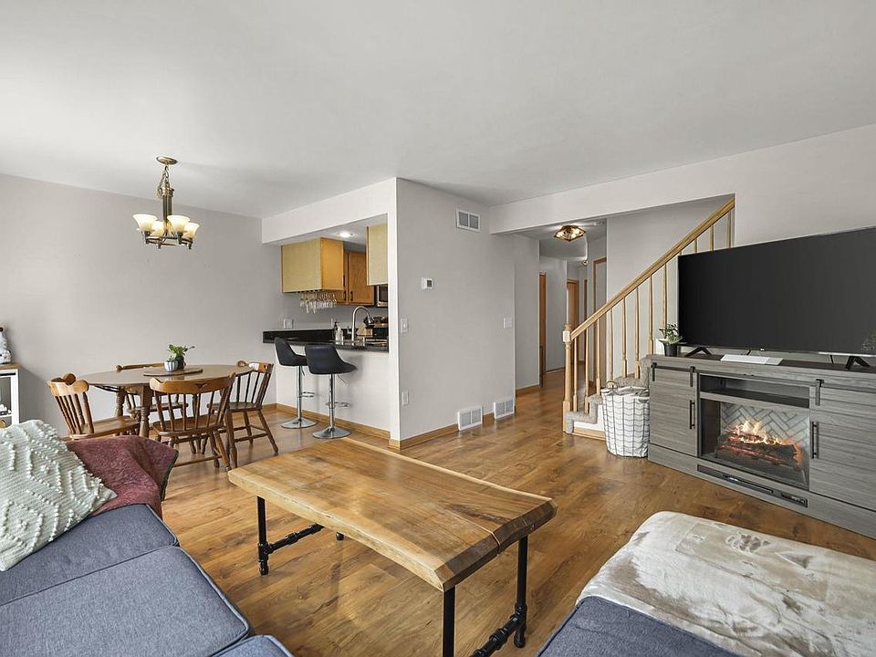 1st image of 203 North Musket Ridge Drive