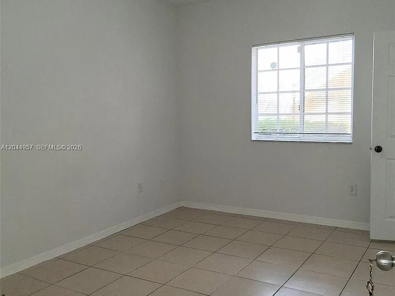 6972 NW 179th St #1064 — Photo 3