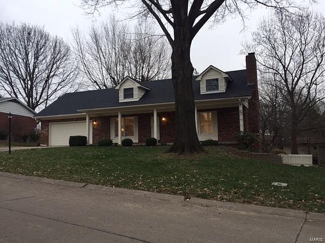 2nd image of 1930 Sherwood Dr