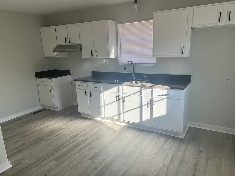 Bellanti Cir — Photo 4