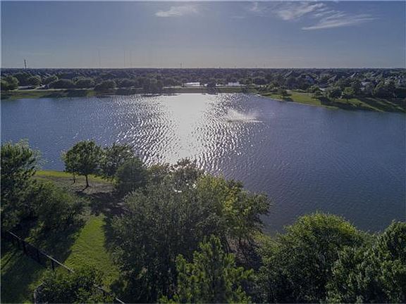 4th image of 11615 Waterwood Ct