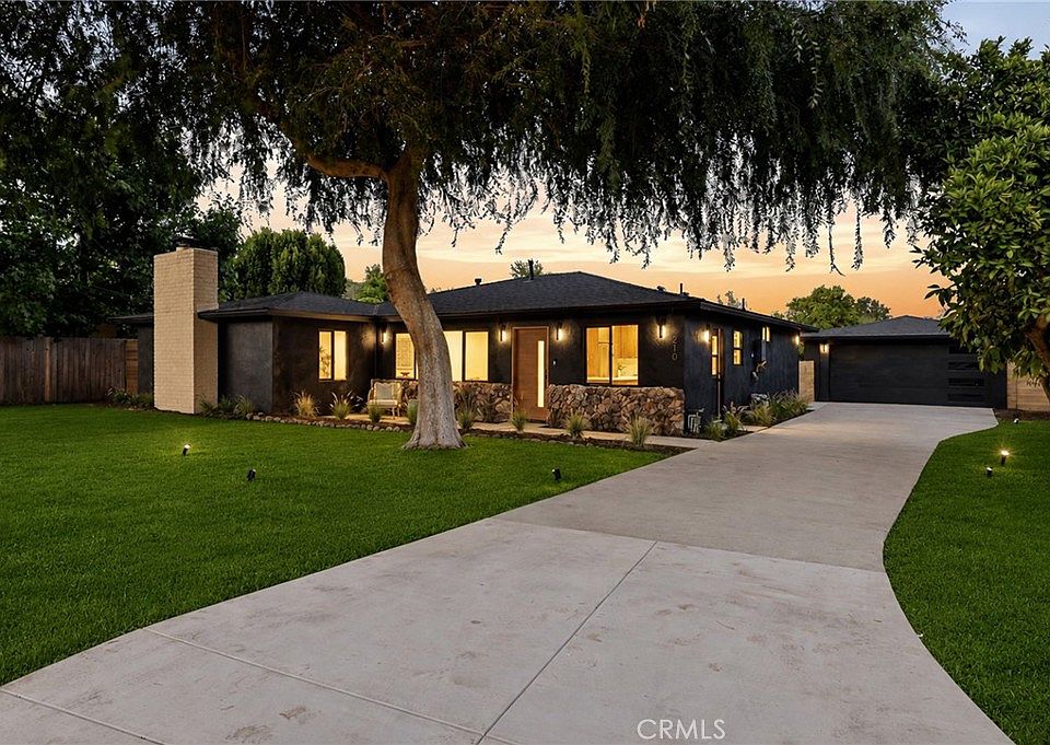 1st image of 210 N Lomita Ave