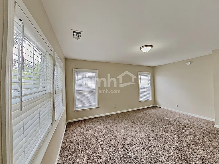 55 Palisades Dr — Photo 19