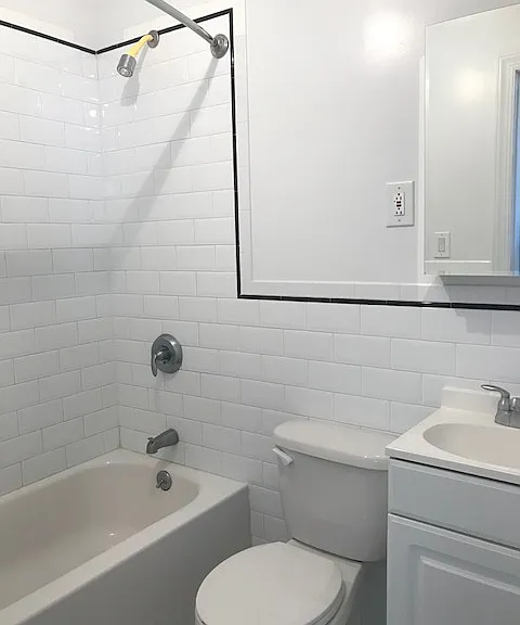 223 2nd Ave #6B — Photo 13