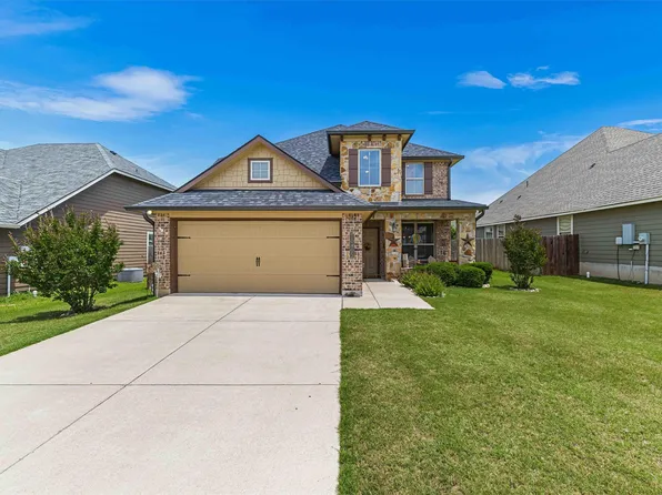 10805 Aurora Dr, Waco, TX 76708