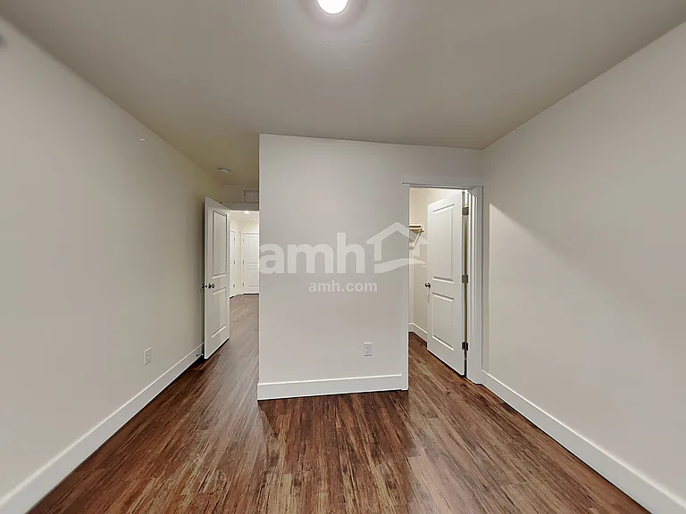 6678 Spriggel St — Photo 23