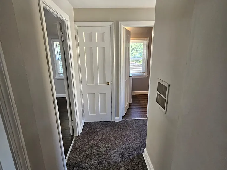 21151 Fuller Ave — Photo 13