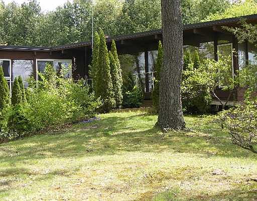 1st image of 4021 Thornoaks Dr
