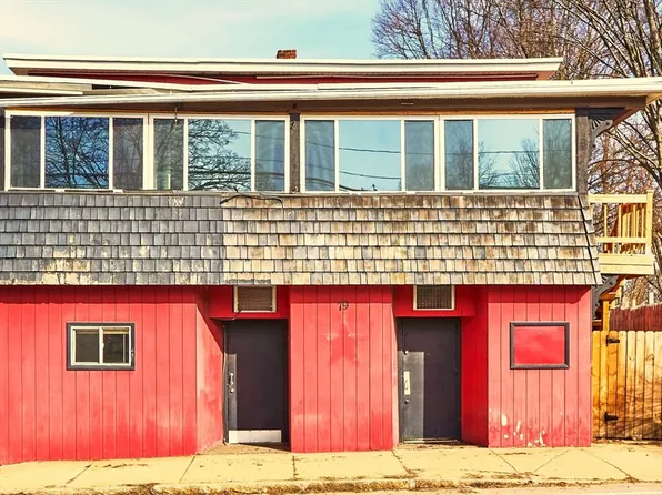 79-81 Bemis Rd, Fitchburg, MA 01420