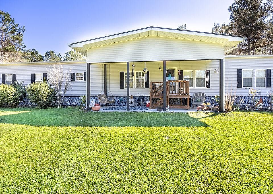 1st image of 600 Old River Rd