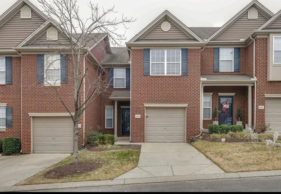 8308 Oak Knoll Dr