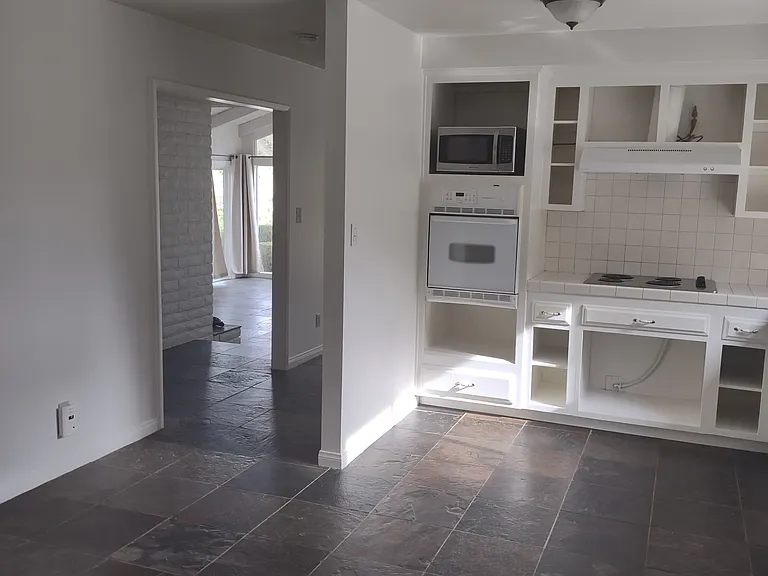 37850 De Portola Rd — Photo 40