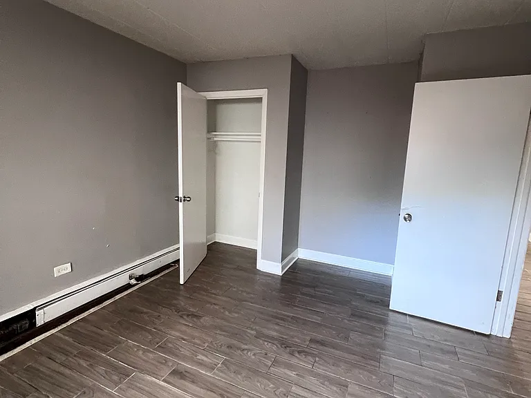 8627 S Ingleside Ave #1D — Photo 6