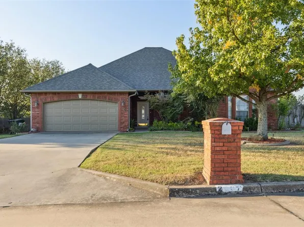 2507 Eagle View Dr, Sulphur, OK 73086