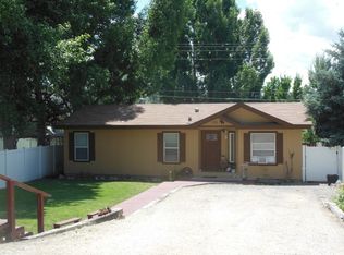 115 School St, Carlin, NV 89822