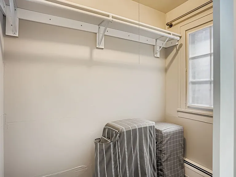 960 N Sherman St #1B — Photo 16