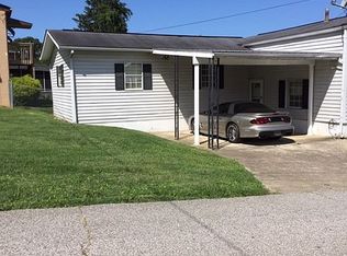 3316 Woodland Dr, Huntington, WV 25705