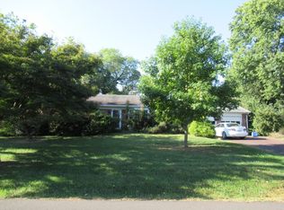 3930 Landis Rd, Collegeville, PA 19426