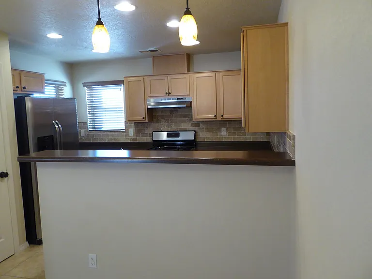 6253 Carmona Rd NW — Photo 7