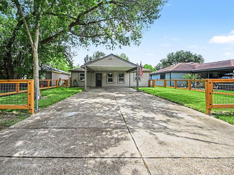1st image of 4818 27th St