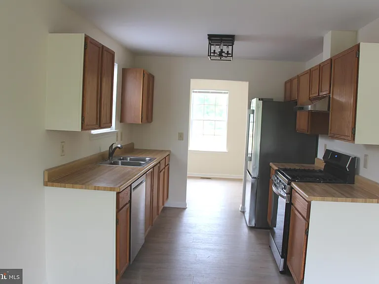 29239 Corbin Pkwy — Photo 8