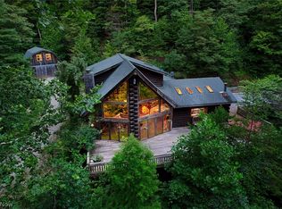 2087 Cedar Run Rd, Friendly, WV 26146