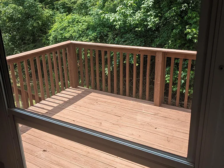 337 Crawford Mill Ln — Photo 16
