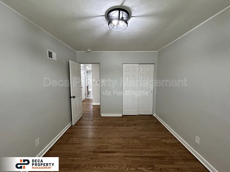 10939 Brookings Dr — Photo 8