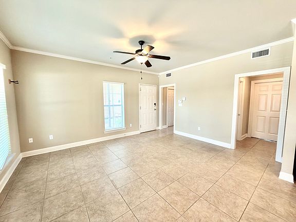 5th image of 9413 Burbank Dr APT A2