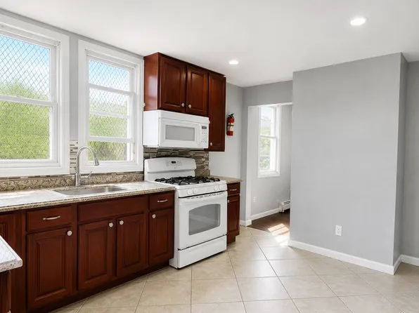 488 S 12th St, Newark, NJ
