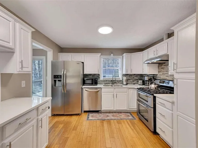 5005 Maryland Dr NW — Photo 11