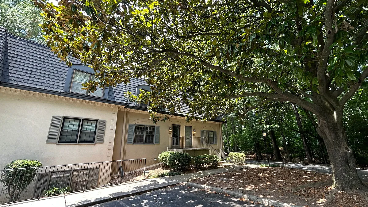 Building Photo - 153 Elysian Way NW