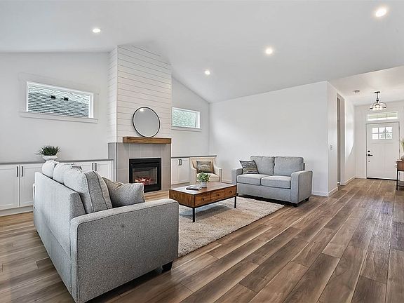 5th image of 8721 E Walton Ave