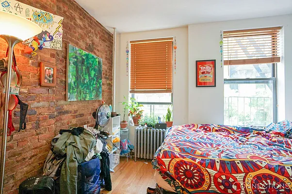 Rented by City Connections Realty | media 44