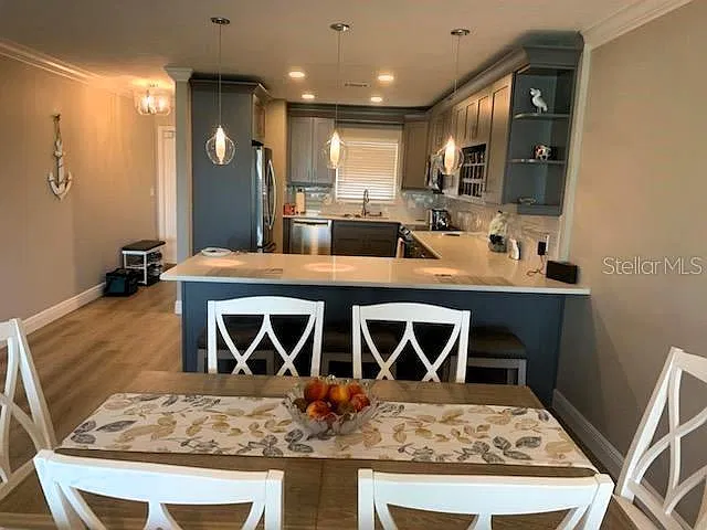 2 bed, 2.0 bath, 1162 sqft, $3,500 — Photo 4