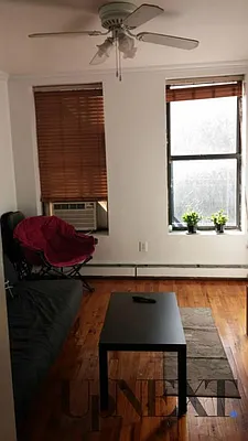 Rented by UpNext Real Estate | media 16